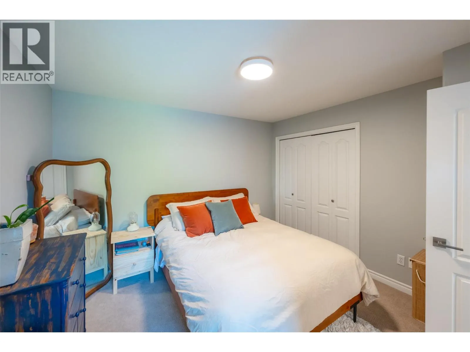 1049 Churchill Avenue Unit# 101