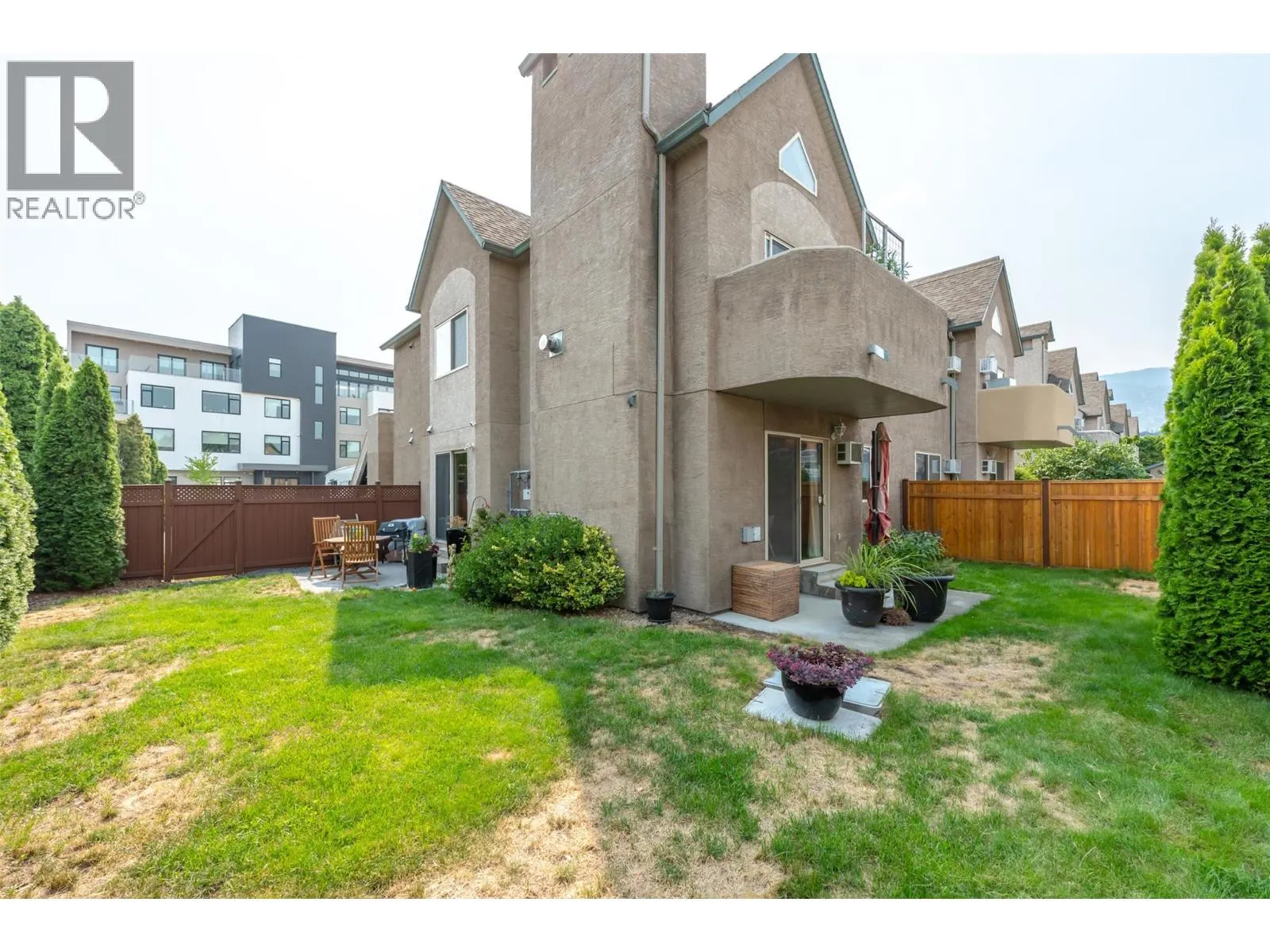 1049 Churchill Avenue Unit# 101