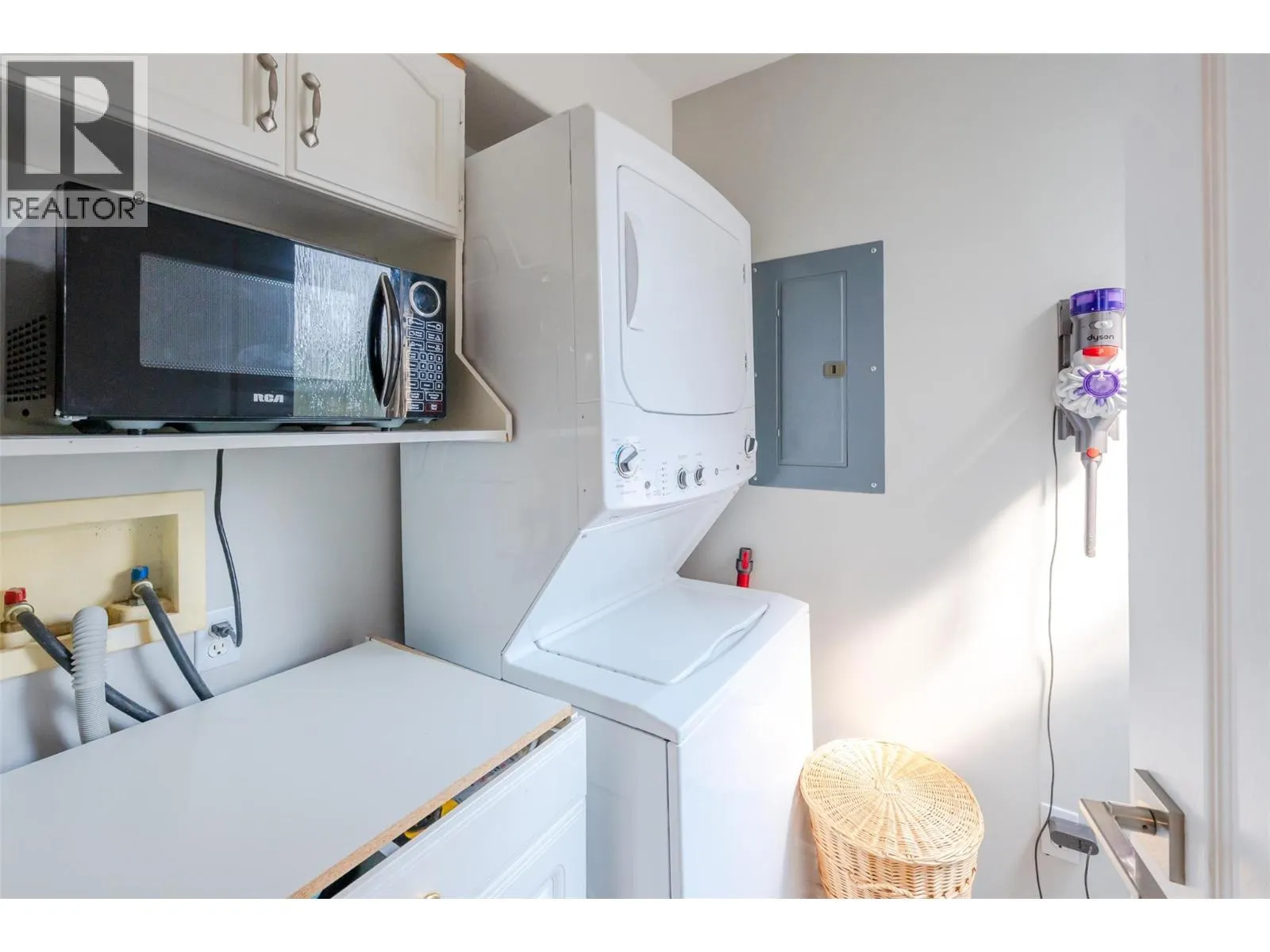 1049 Churchill Avenue Unit# 101
