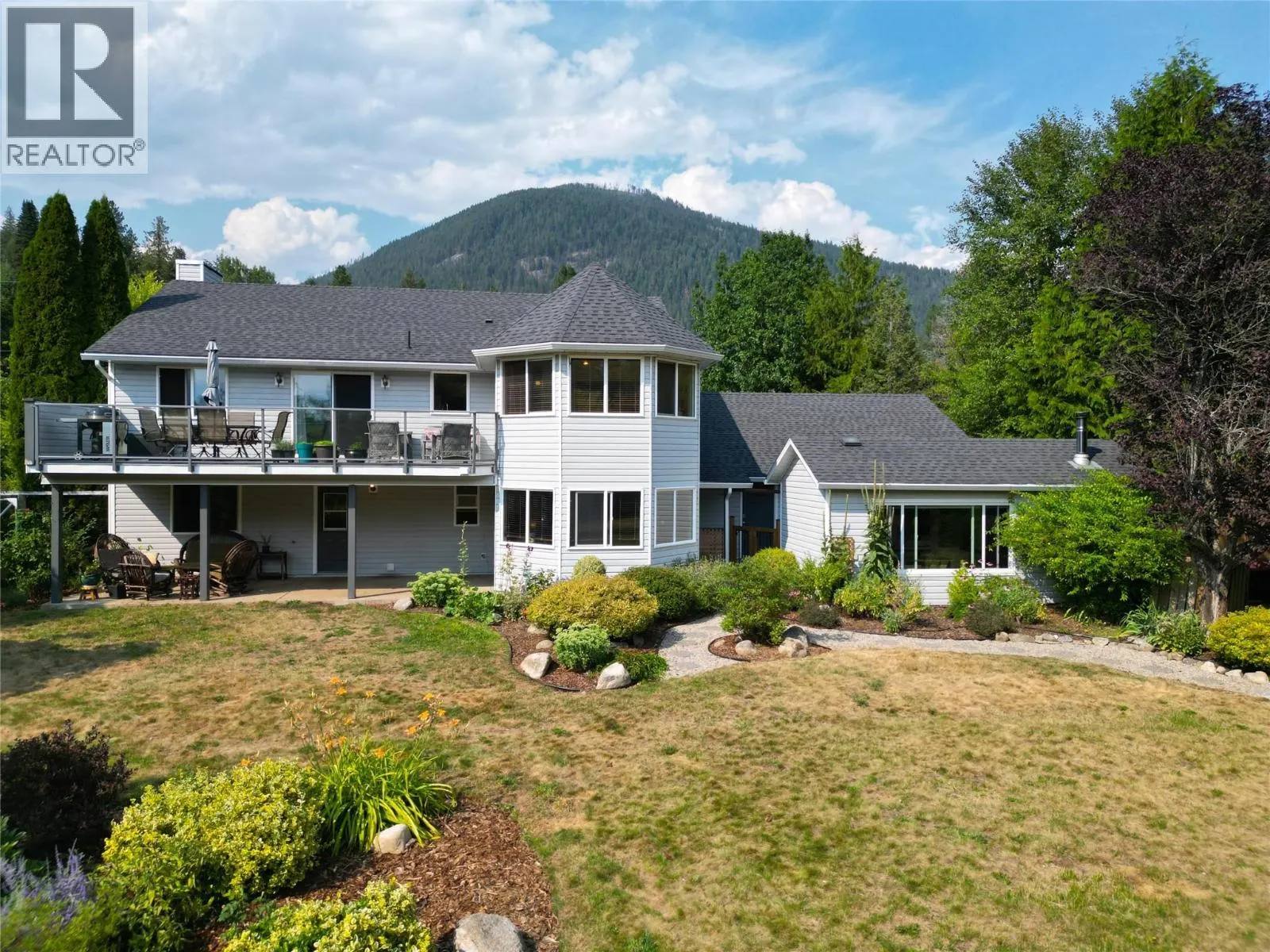 2774 Waite Road