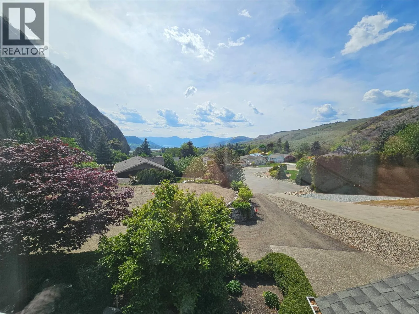3221 Crosby Road