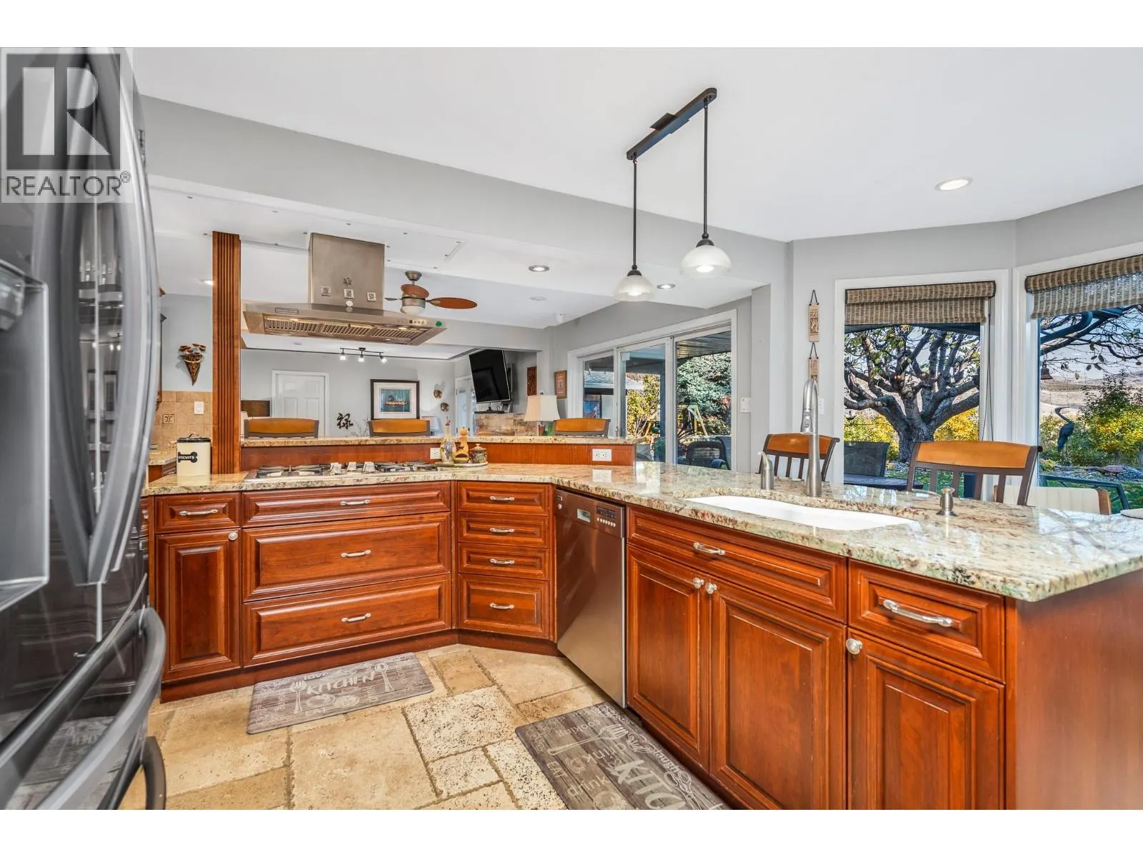 3221 Crosby Road