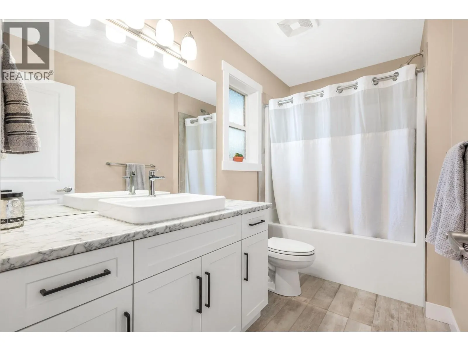 2893 Robinson Road Unit# 7