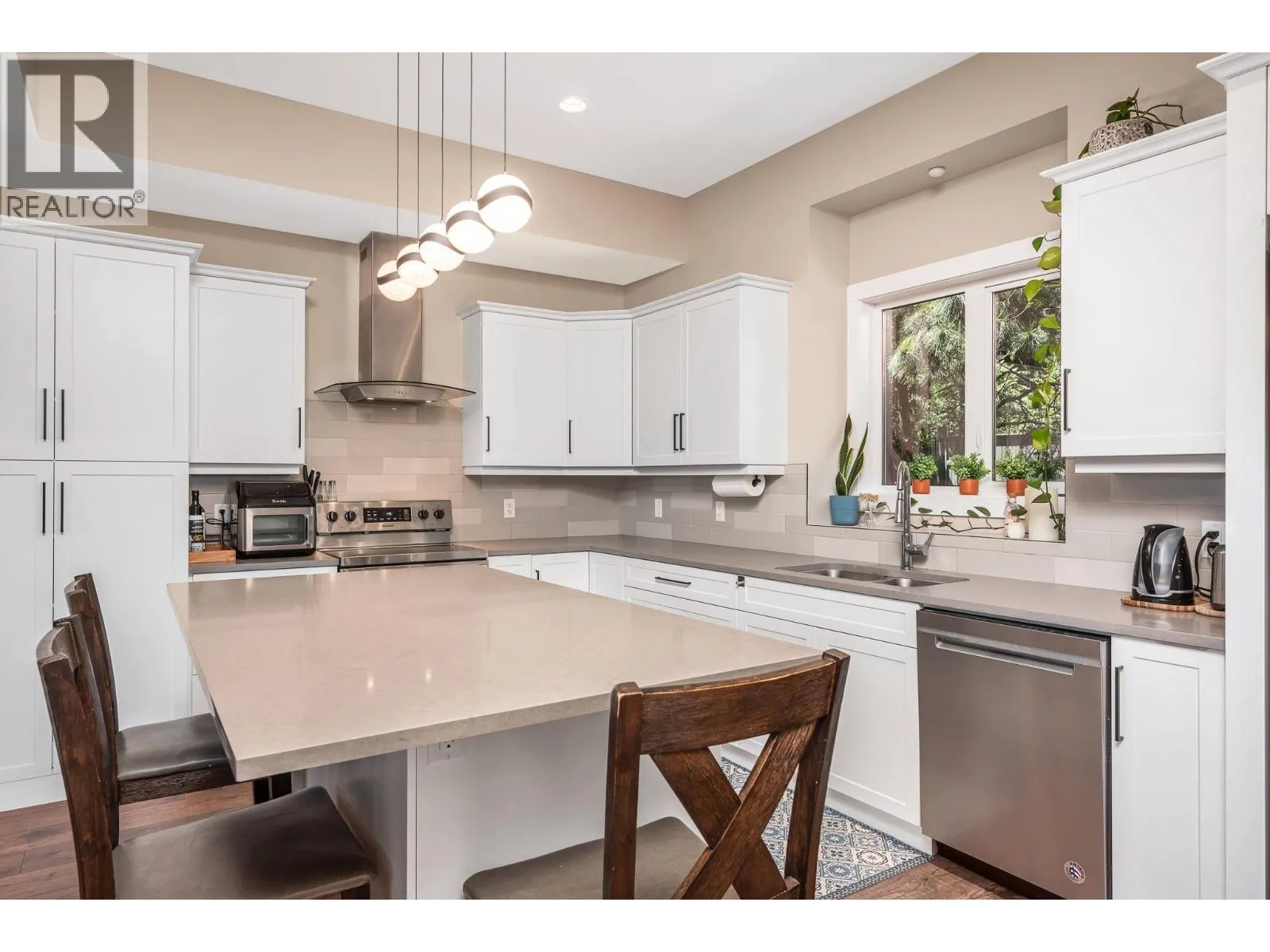 2893 Robinson Road Unit# 7