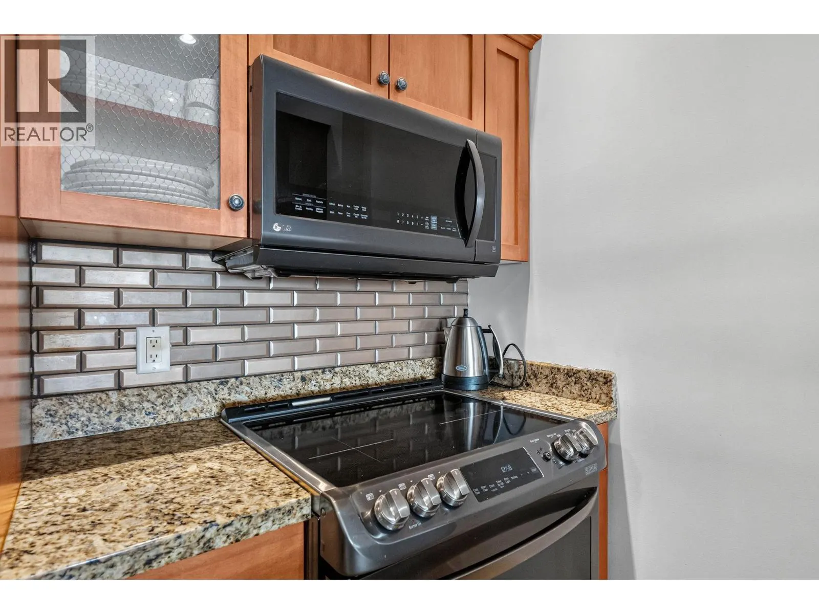255 Feathertop Way Unit# 207