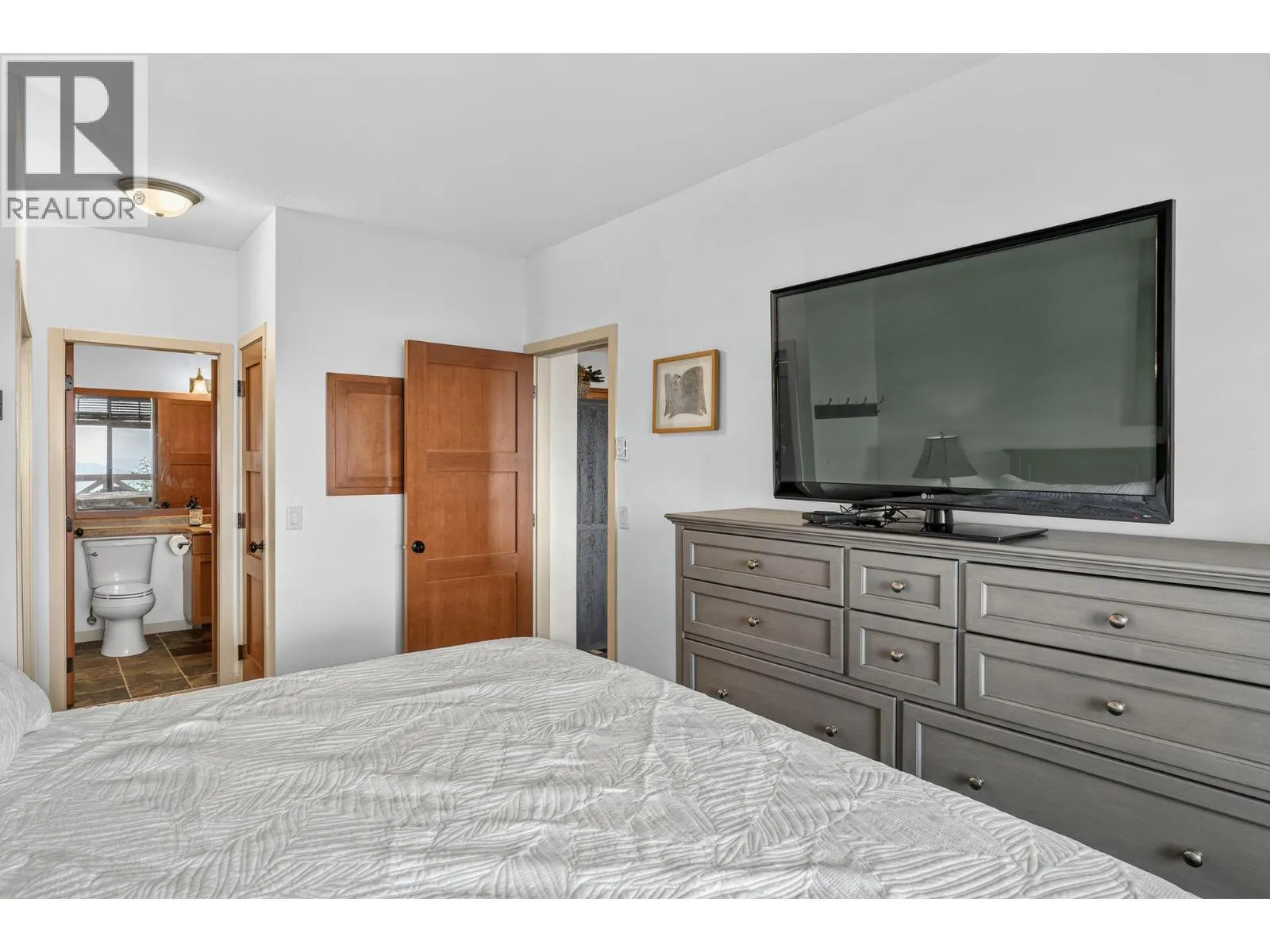255 Feathertop Way Unit# 207