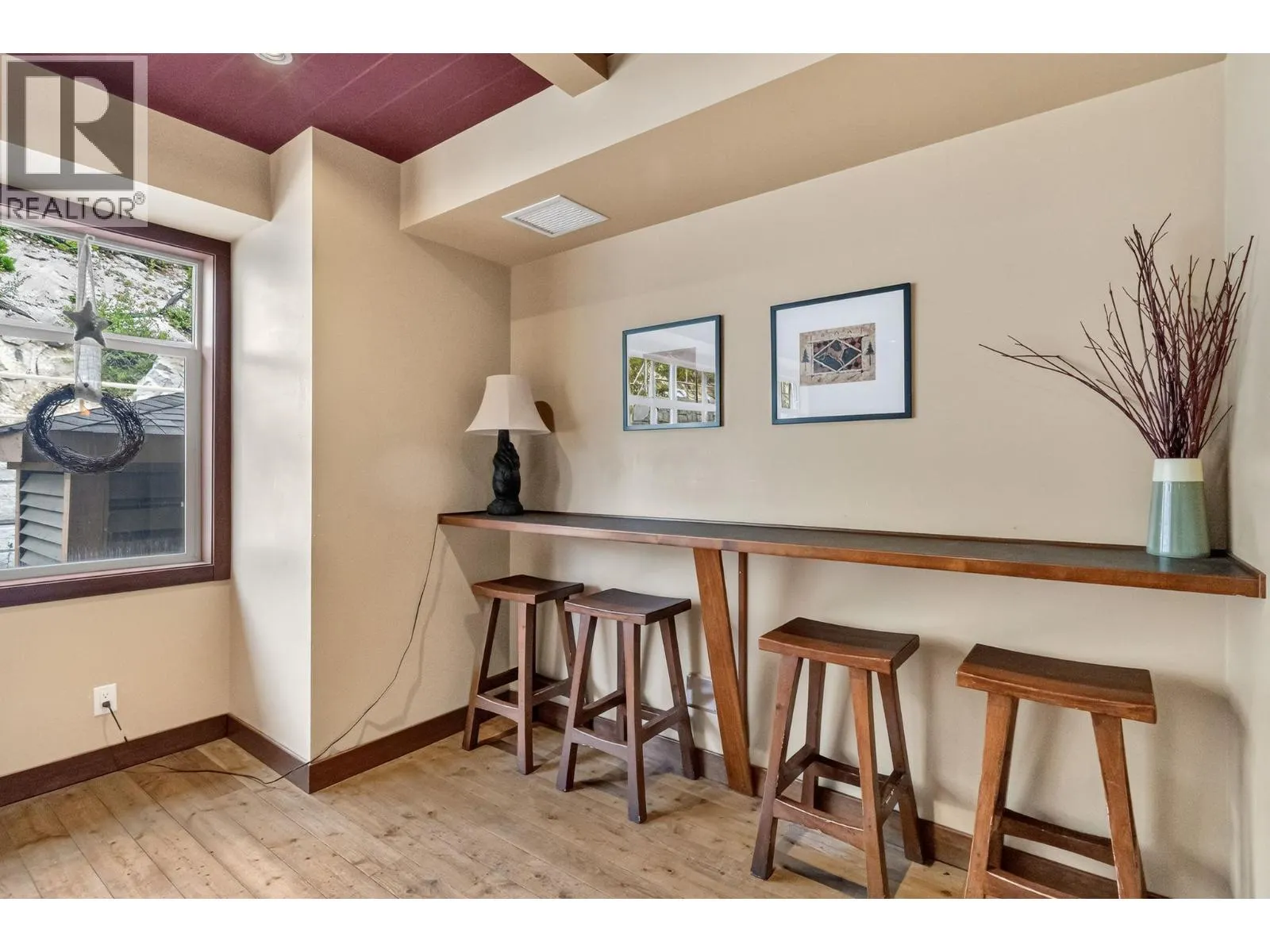 255 Feathertop Way Unit# 207