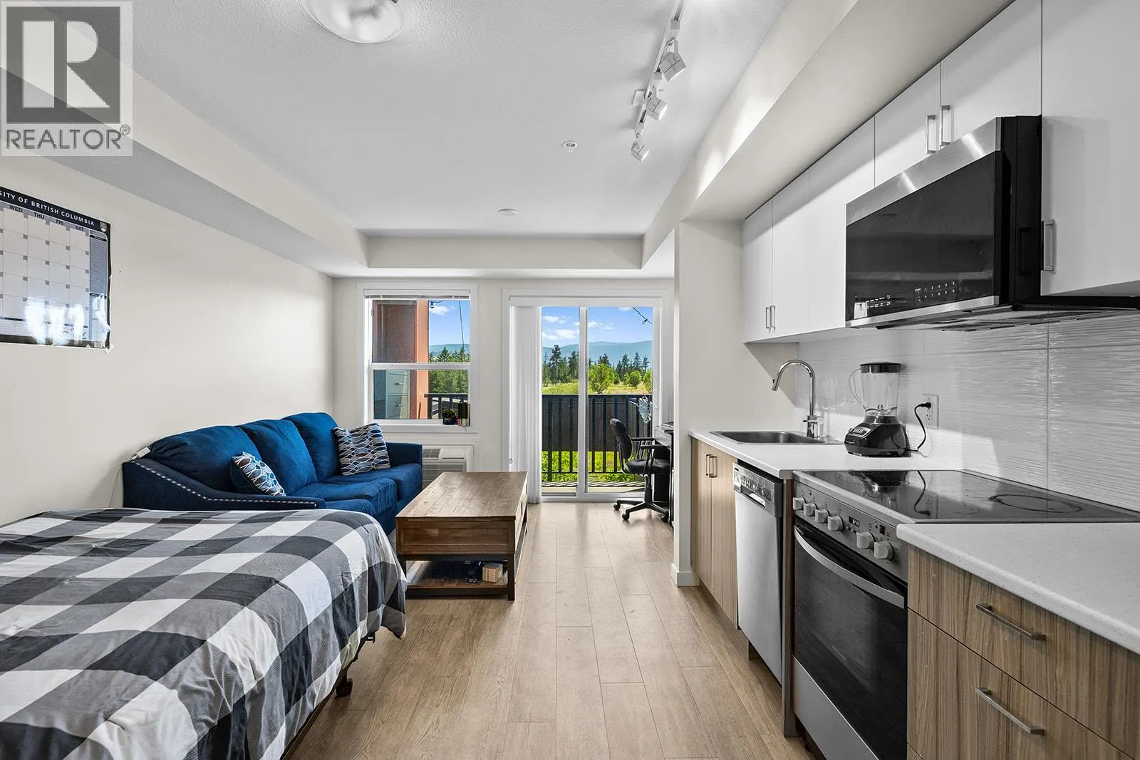 625 Academy Way Unit# 203