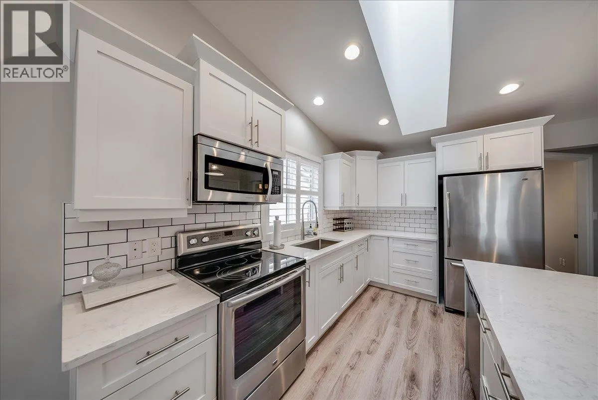 7981 BIRCHWOOD Drive