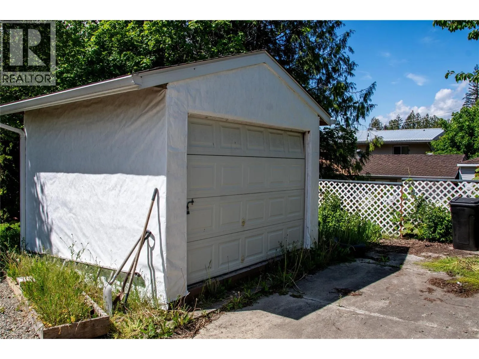 1118 Erickson Street
