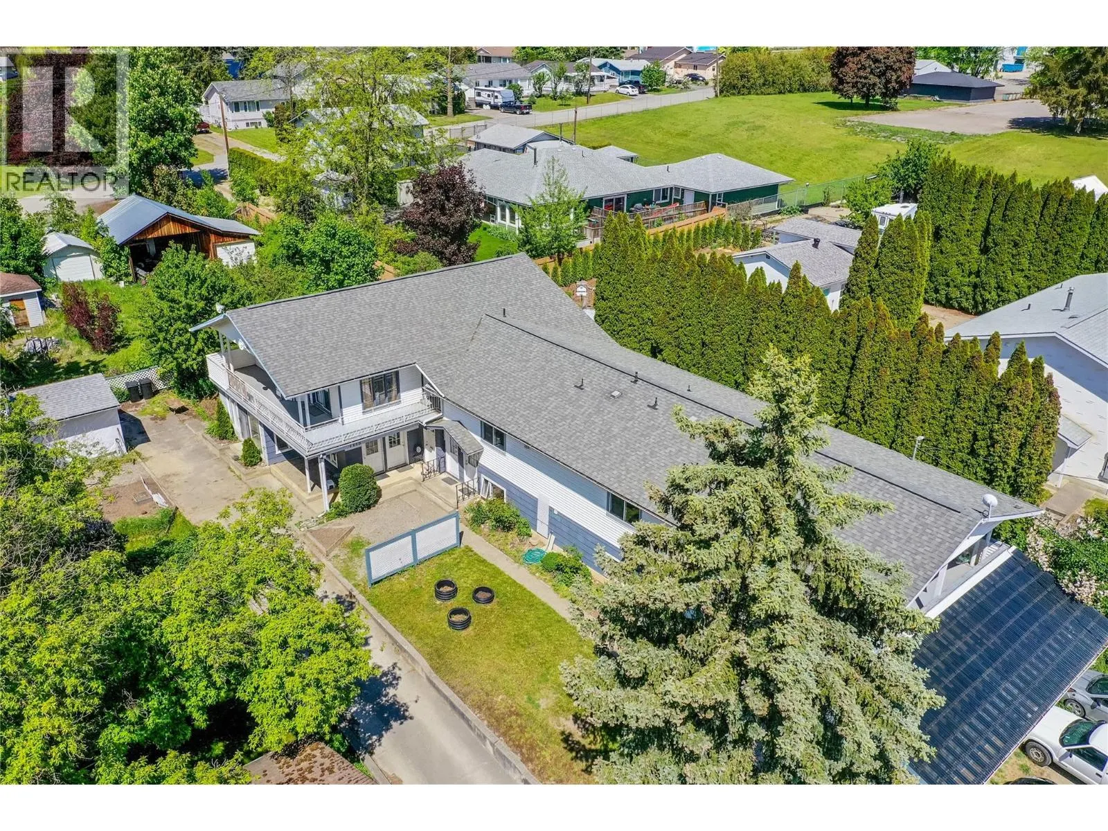1118 Erickson Street