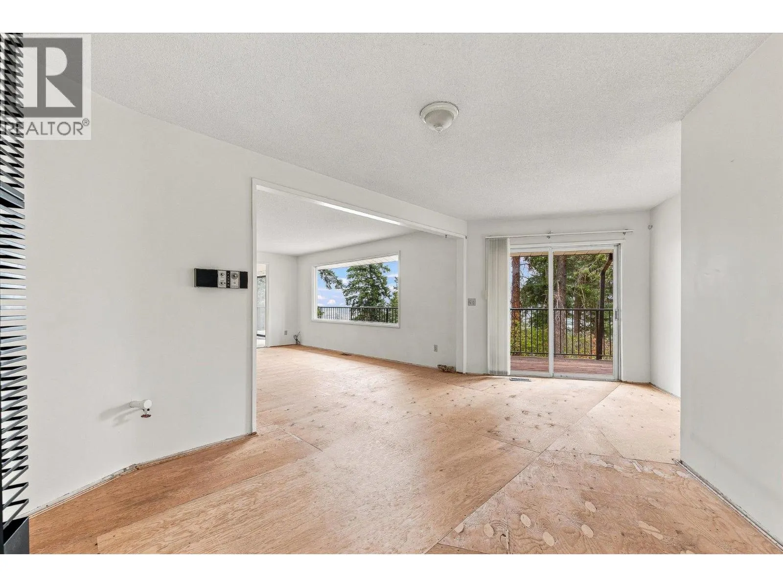 11211 Roberts Road