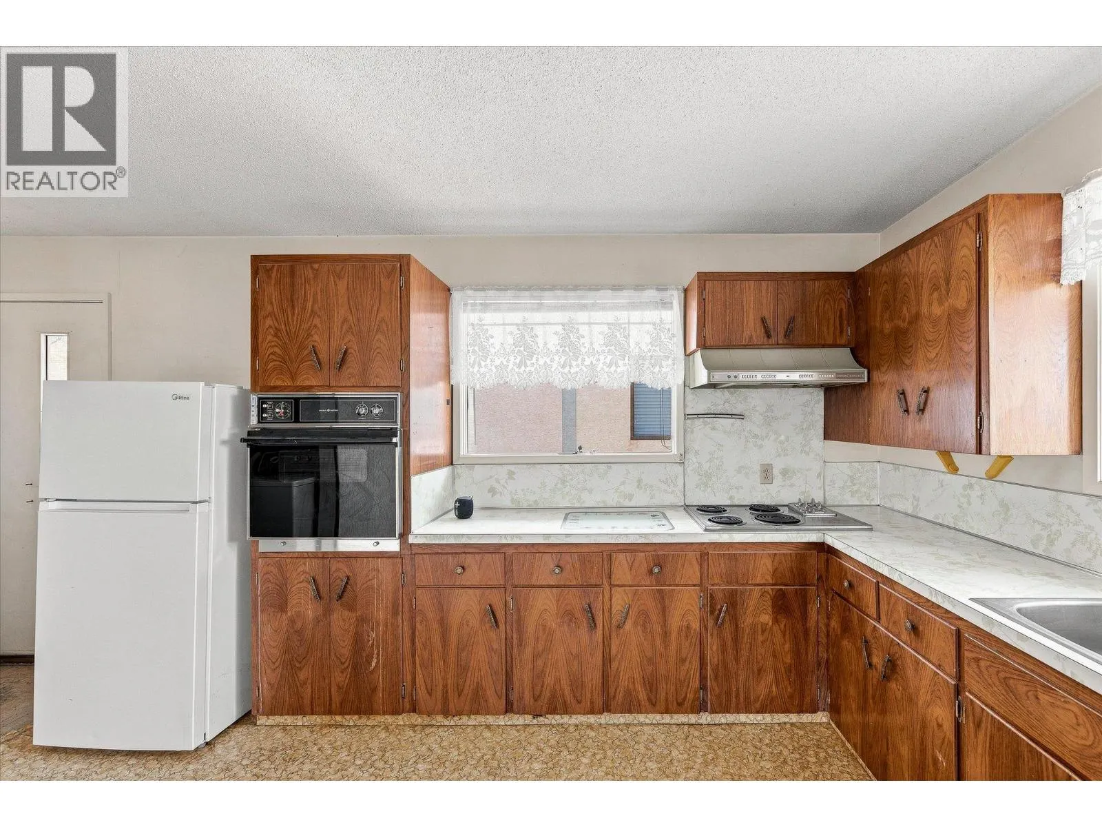 11211 Roberts Road