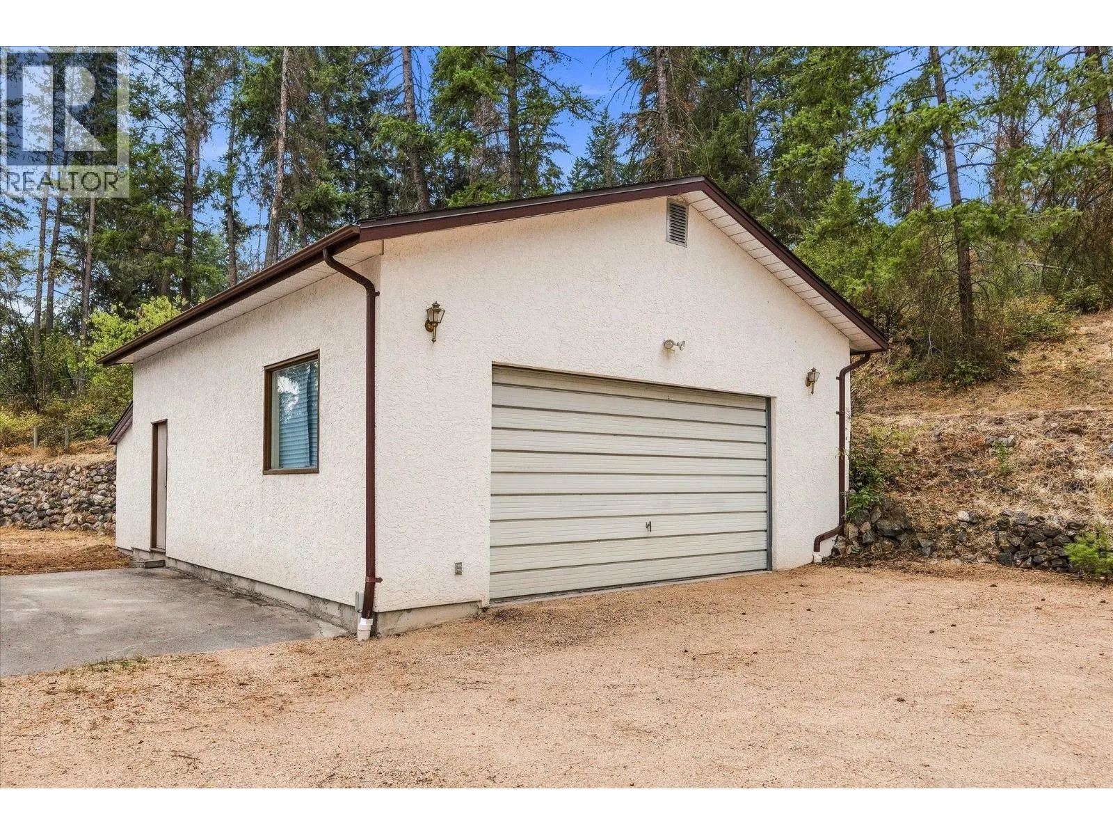 11211 Roberts Road
