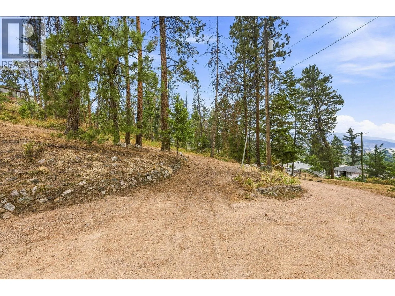 11211 Roberts Road