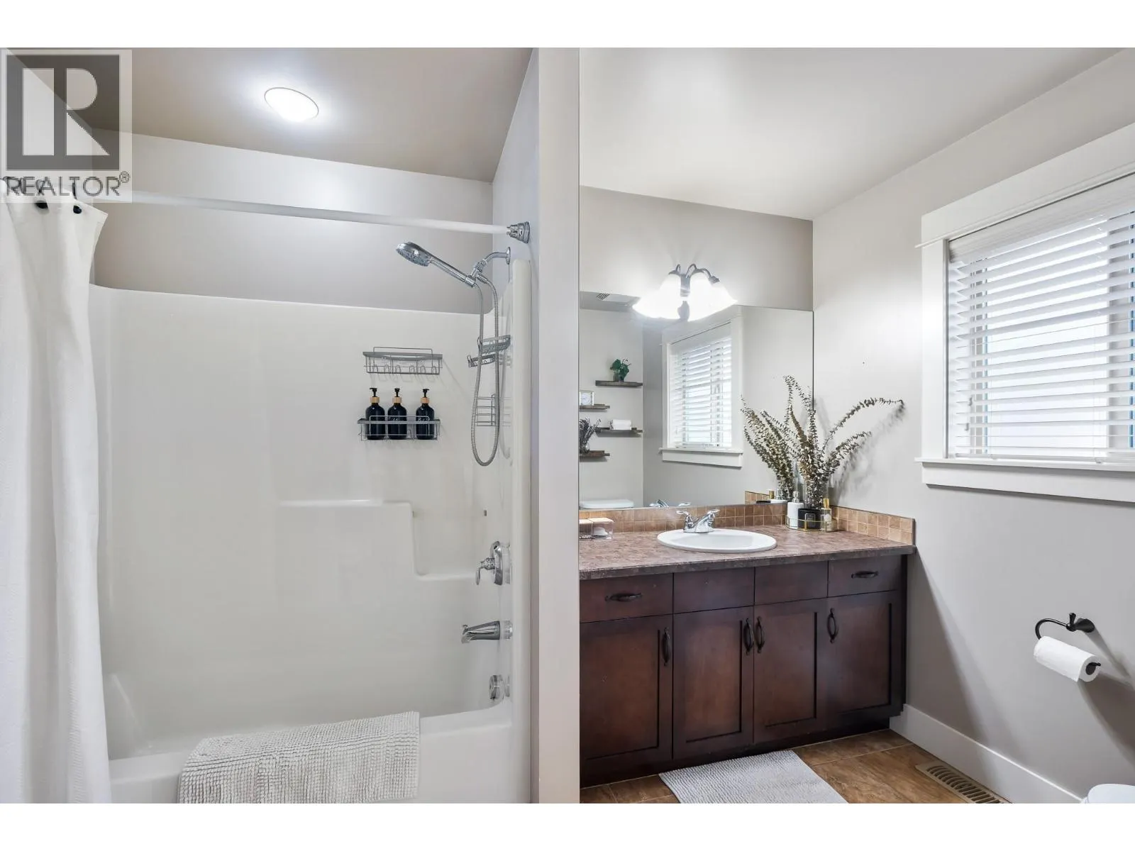 6635 Tronson Road Unit# 8