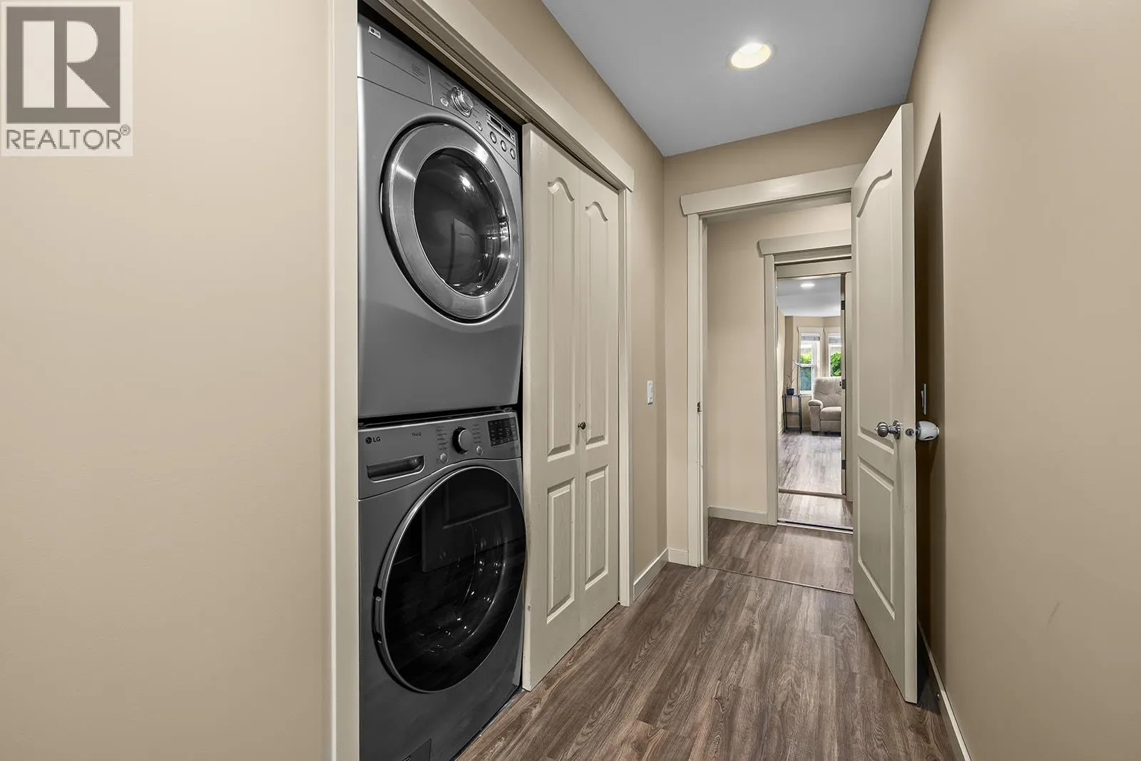 1451 Rose Meadow Drive Unit# 6