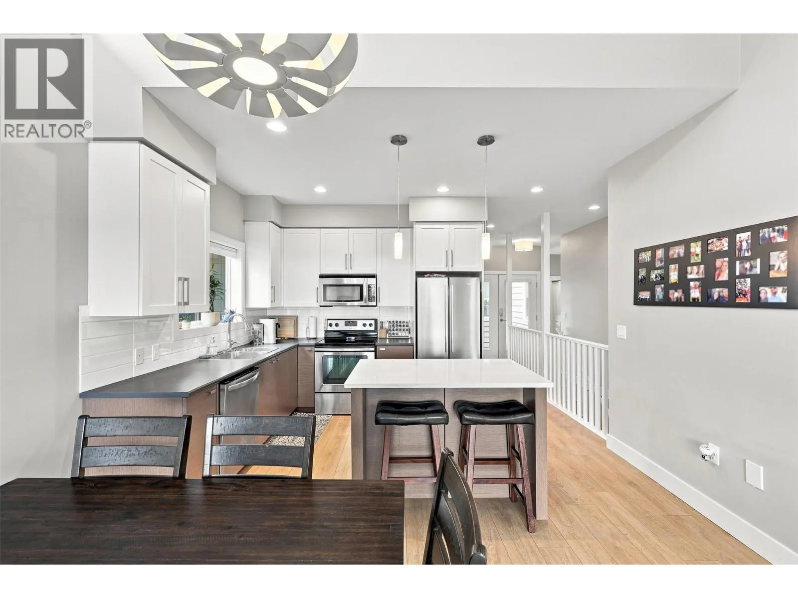 2200 LINFIELD Drive Unit# 32