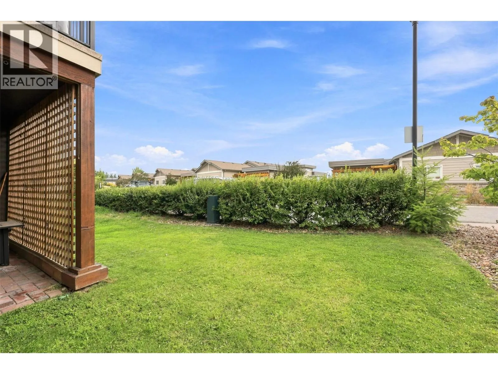 2200 LINFIELD Drive Unit# 32