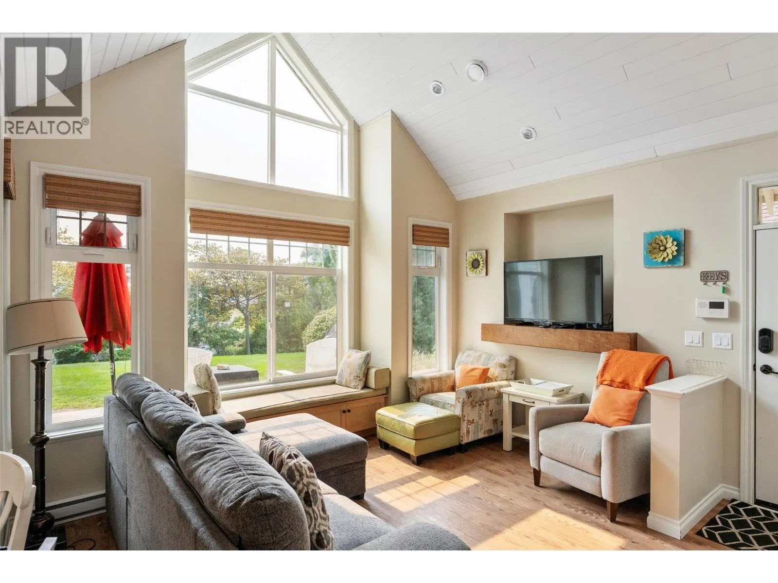 2450 Radio Tower Road Unit# 109