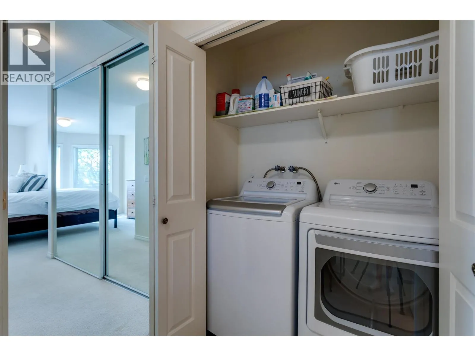 2350 Stillingfleet Road Unit# 213