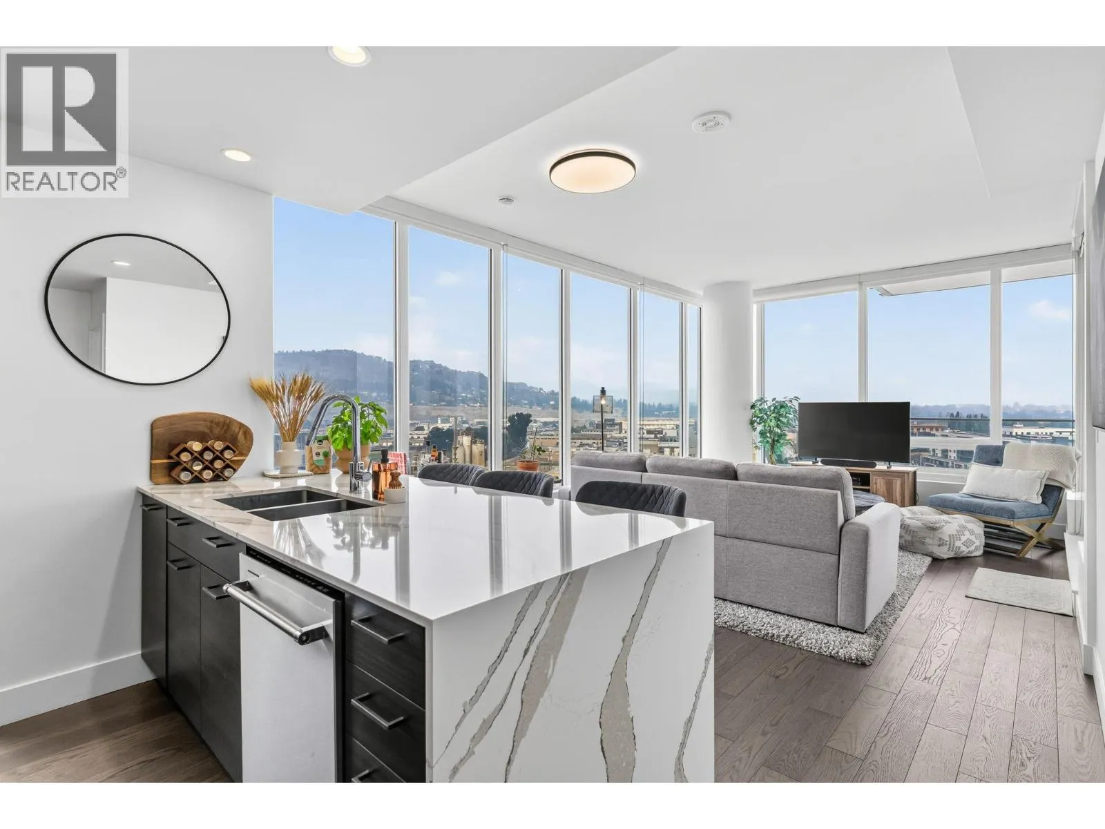 1181 Sunset Drive Unit# 1102
