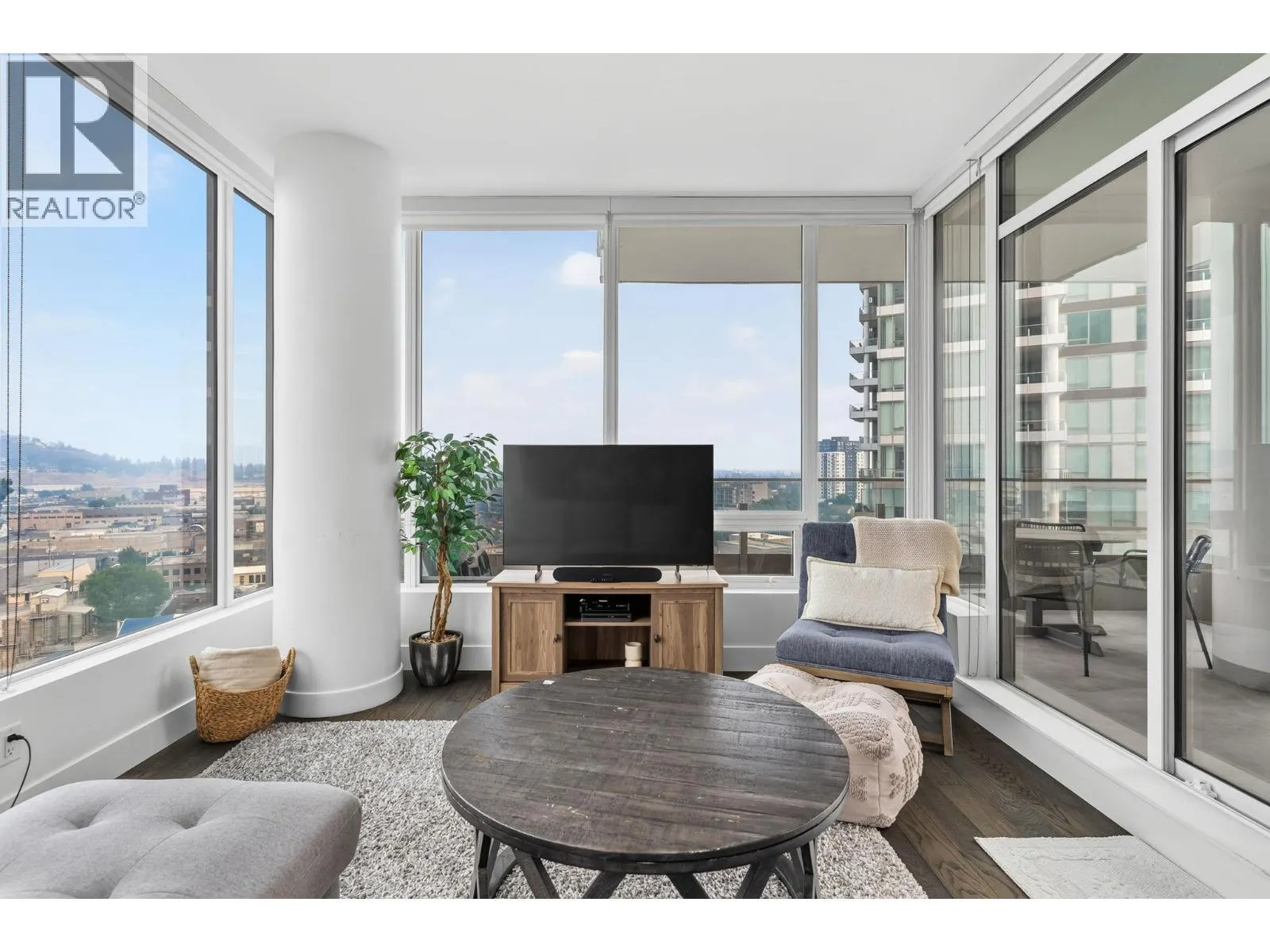 1181 Sunset Drive Unit# 1102