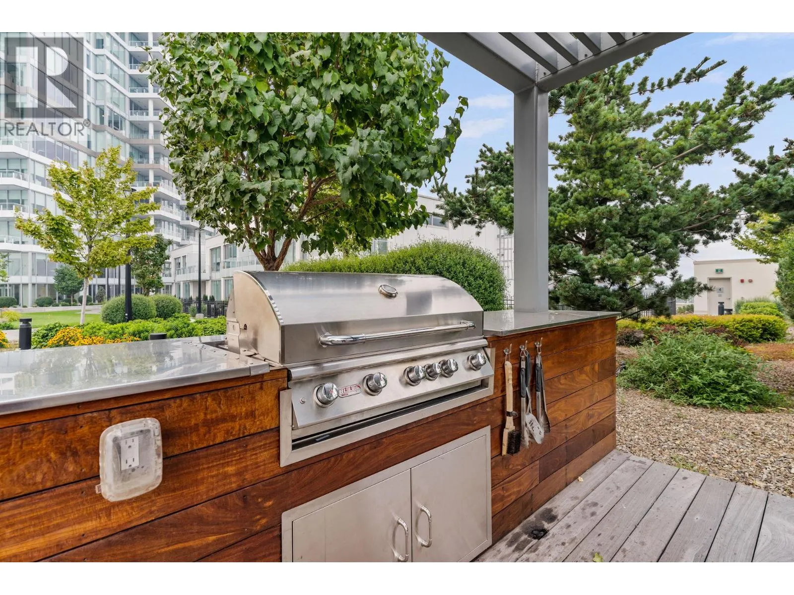 1181 Sunset Drive Unit# 1102