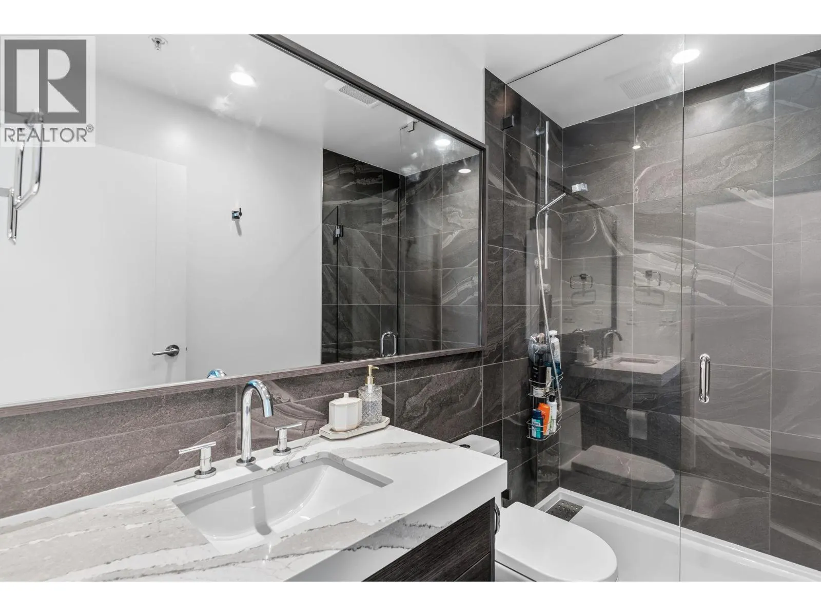 1181 Sunset Drive Unit# 1102