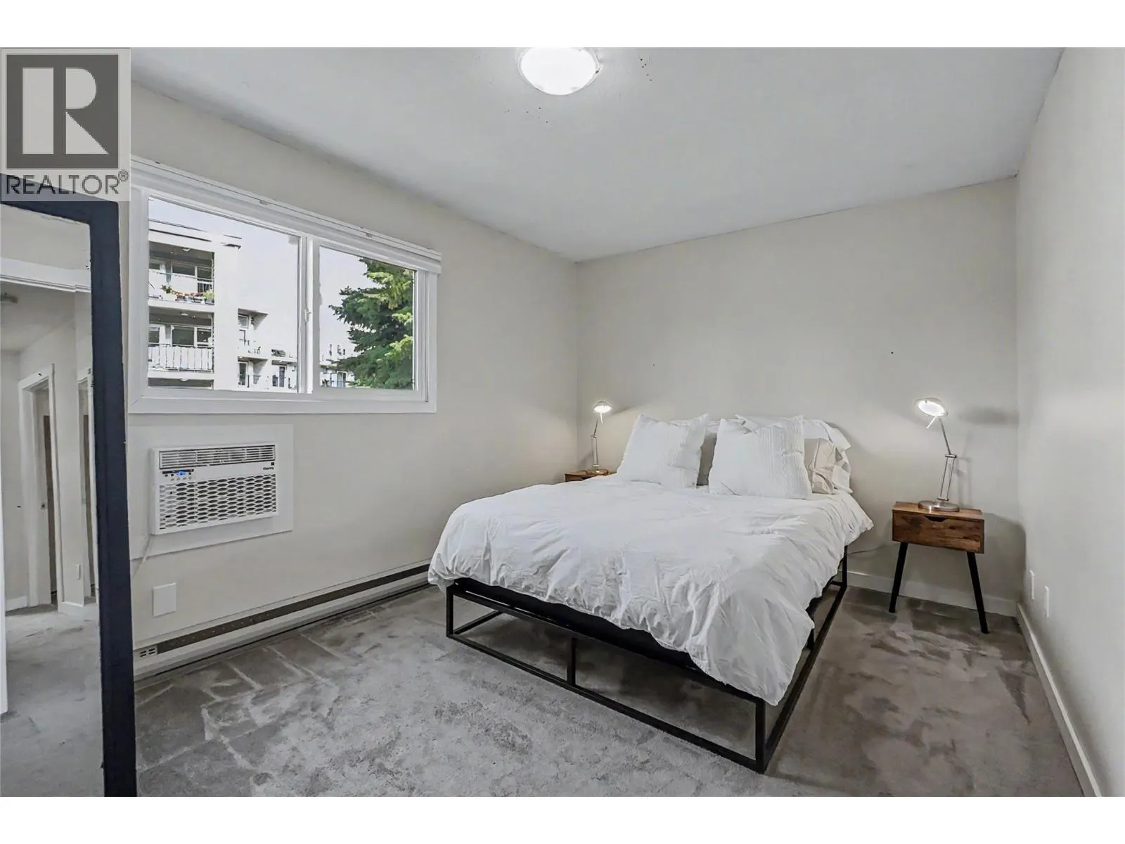 1985 Burtch Road Unit# 13