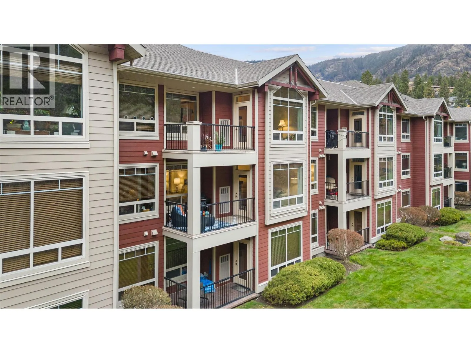 2780 Auburn Road Unit# 206