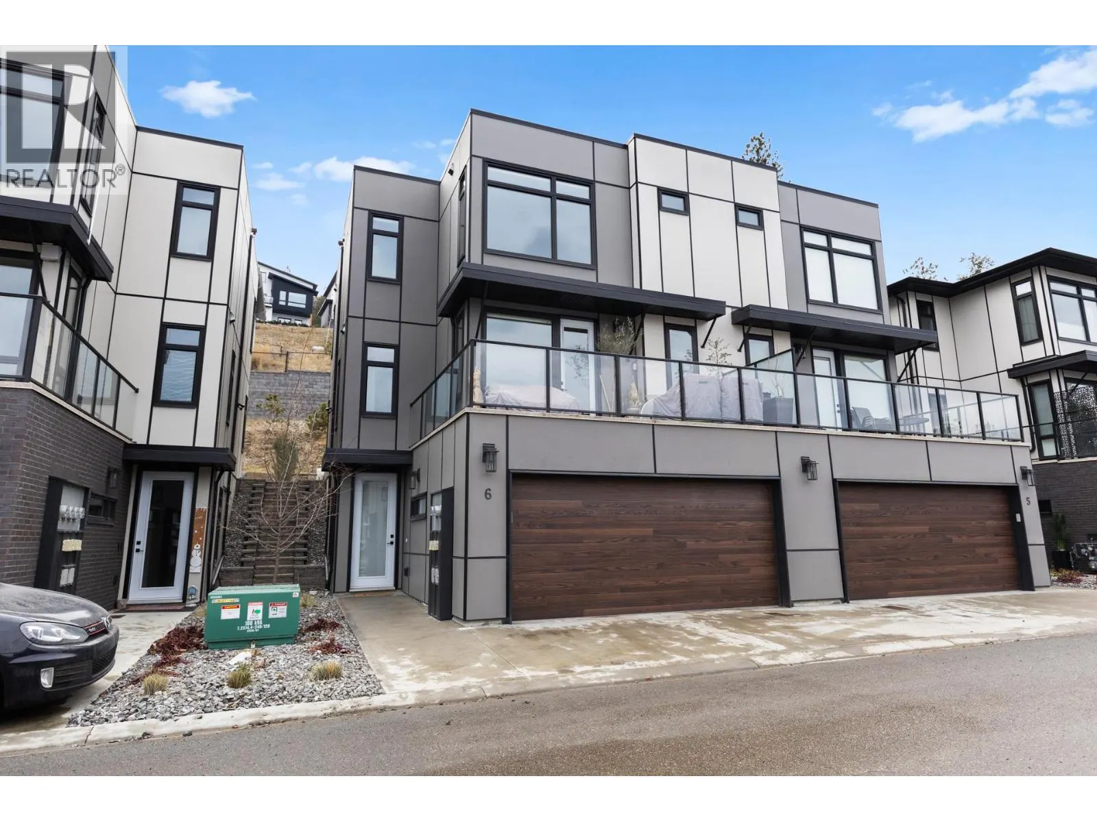 3220 Hilltown Drive Unit# 6