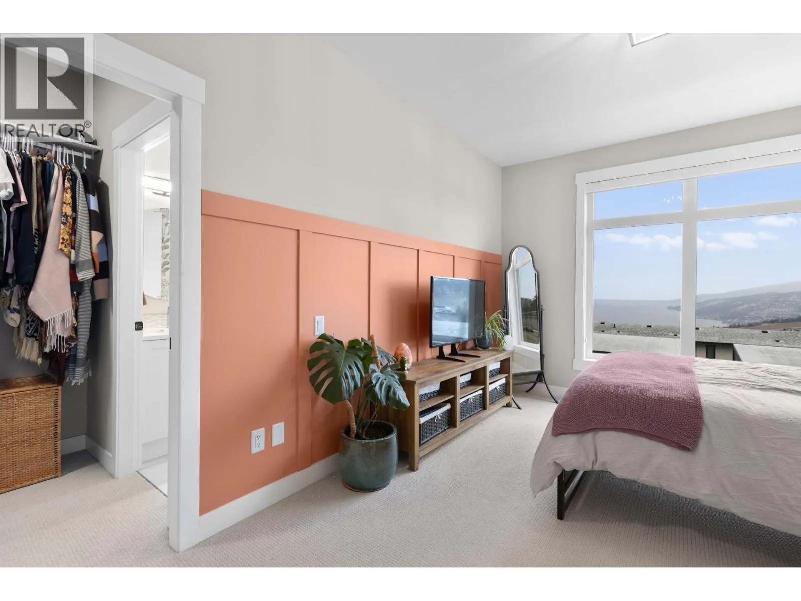 3220 Hilltown Drive Unit# 6