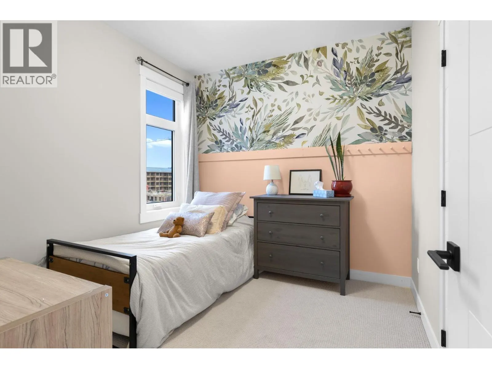 3220 Hilltown Drive Unit# 6