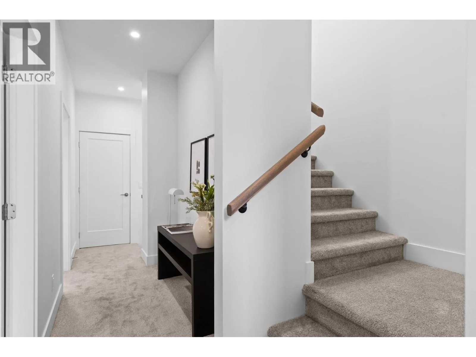 1463 Inkar Road Unit# 5