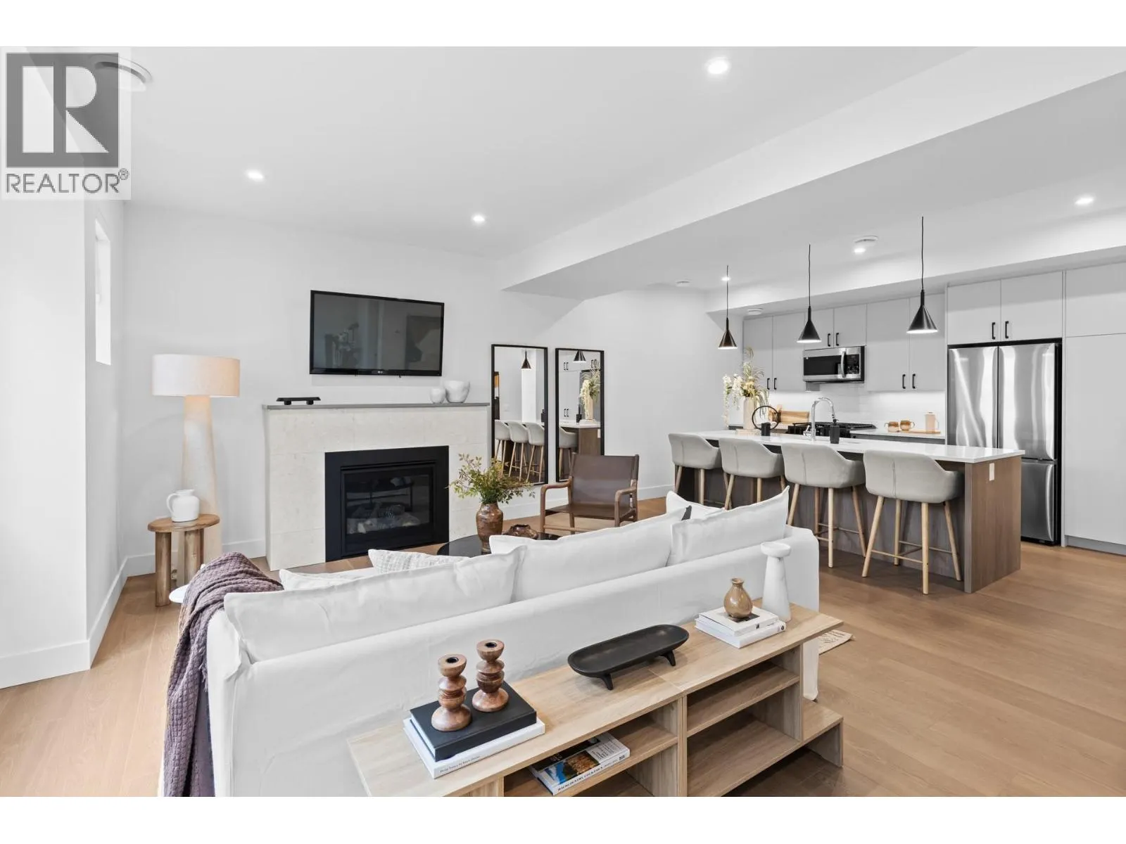 1463 Inkar Road Unit# 5
