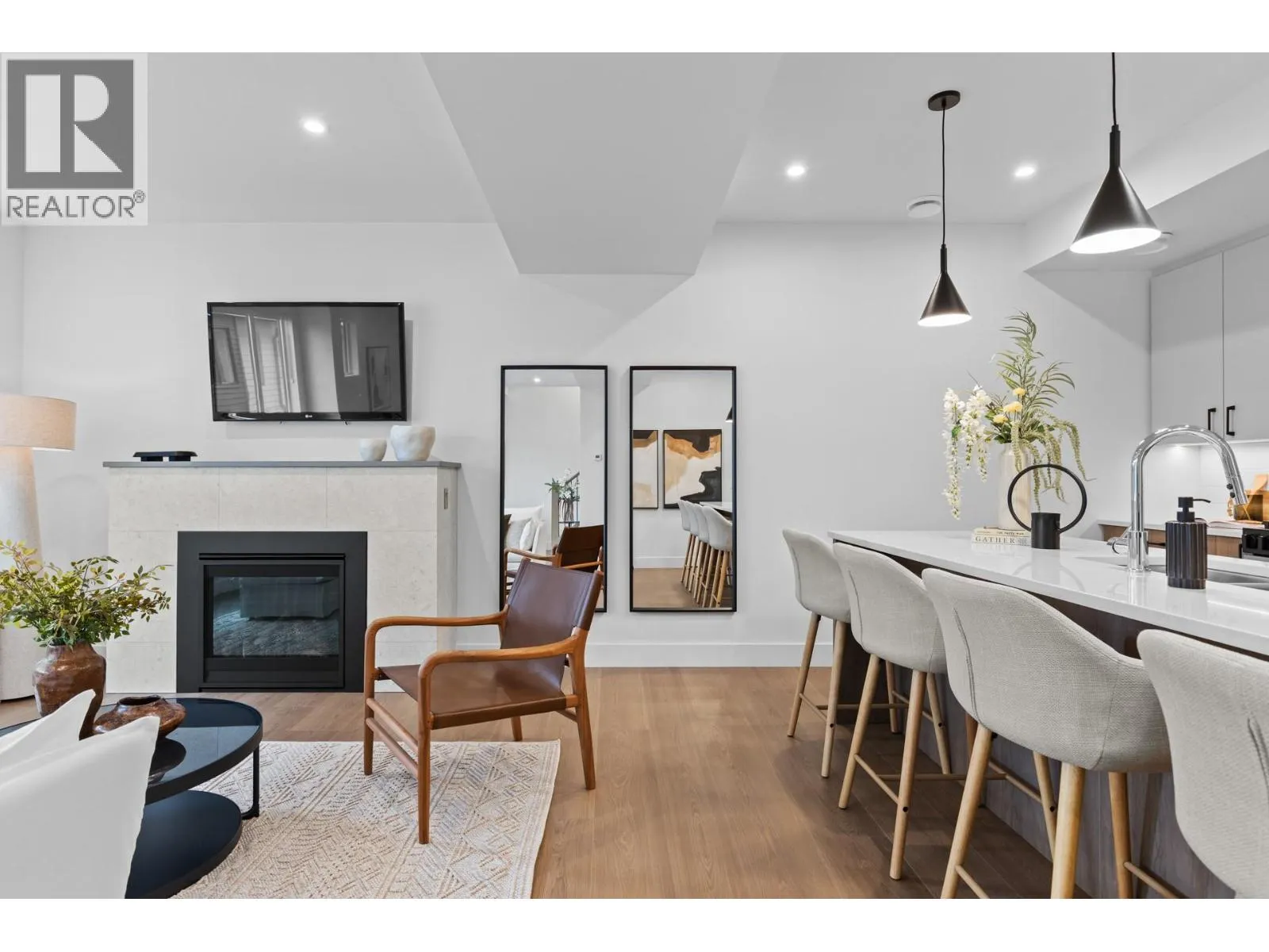 1463 Inkar Road Unit# 5