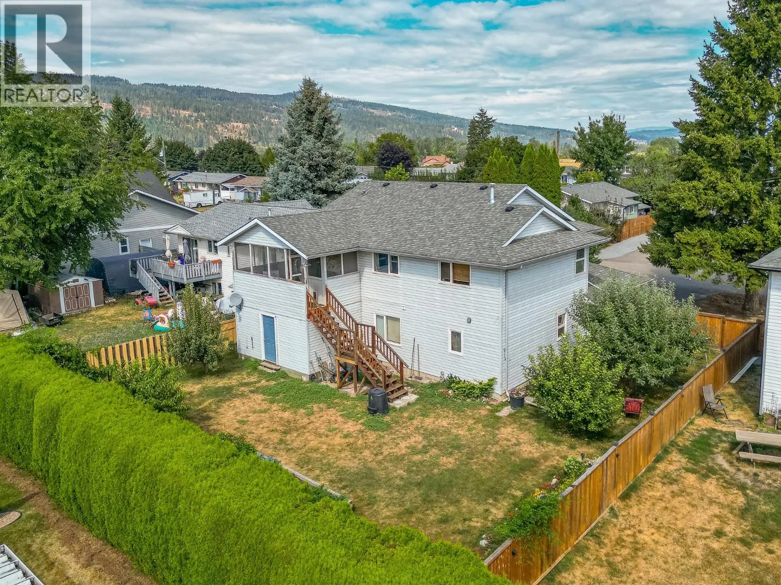 116 Larsen Avenue