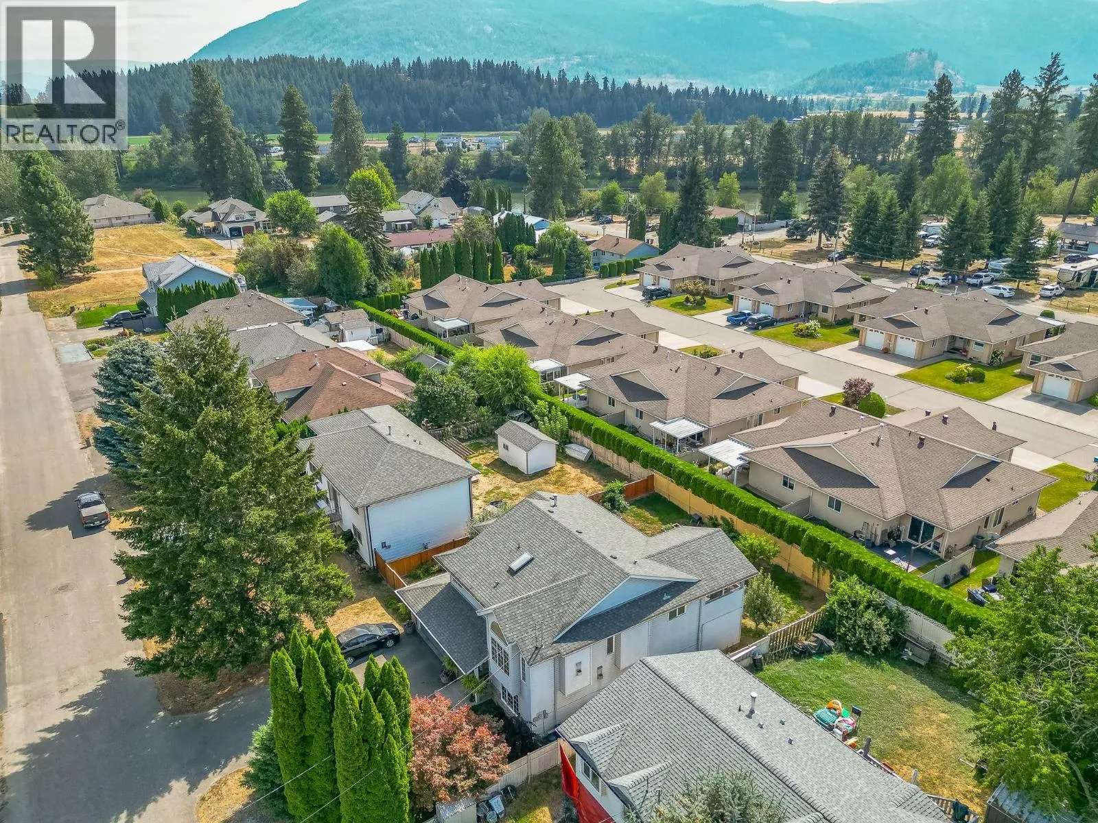 116 Larsen Avenue