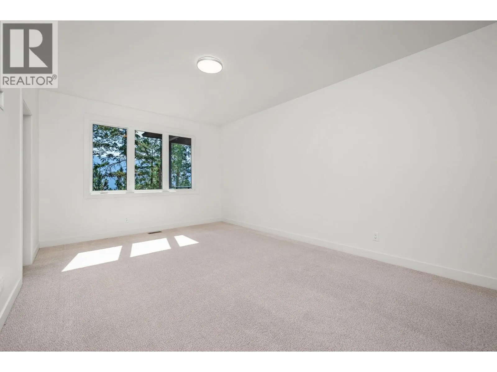 4832 Gulch Road