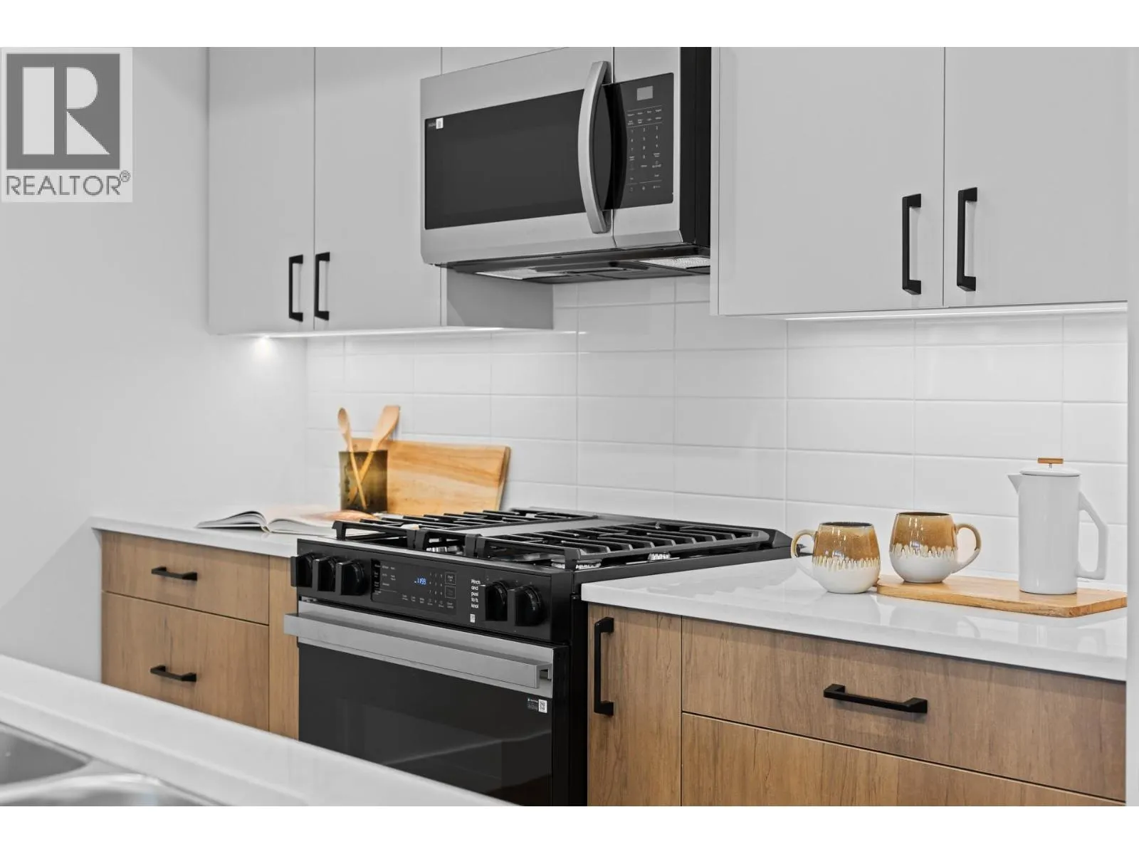1463 Inkar Road Unit# 6