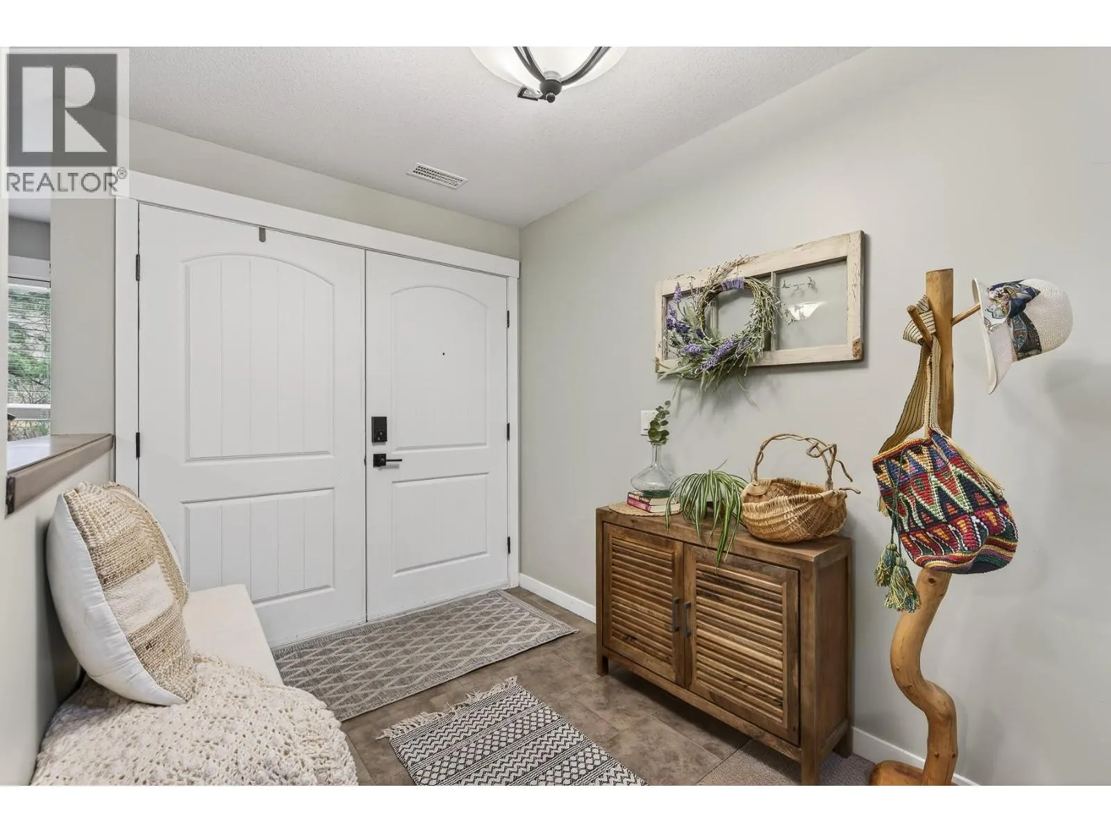 1487 Rosewood Drive