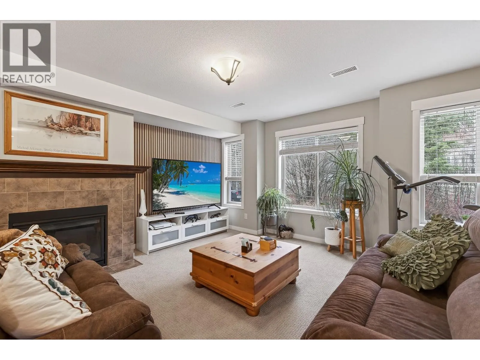 1487 Rosewood Drive