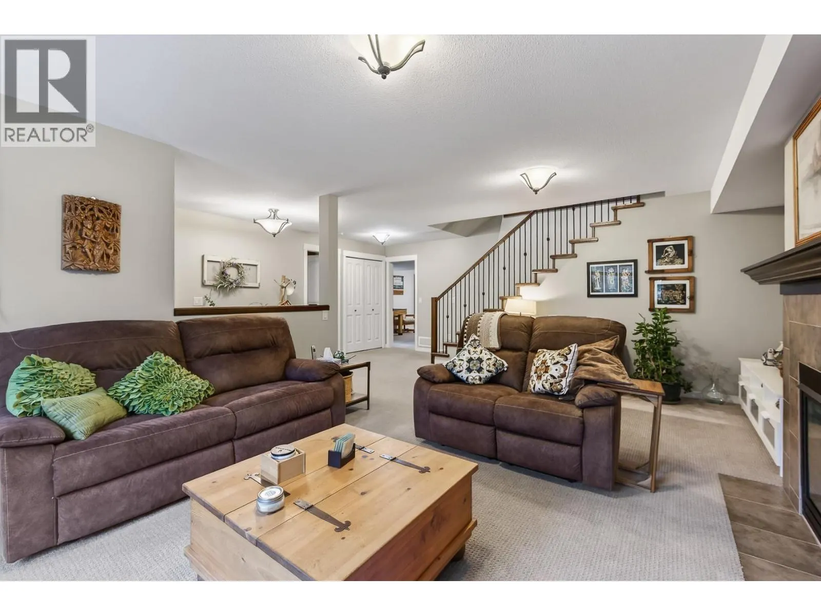1487 Rosewood Drive