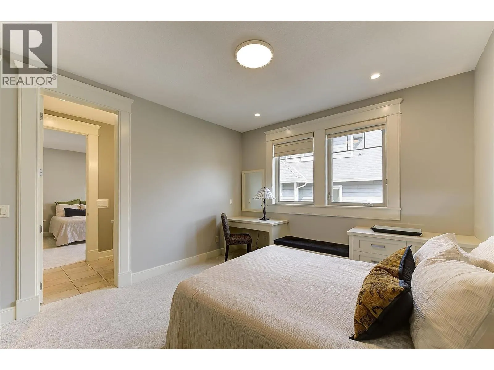 4466 Rattenbury Court