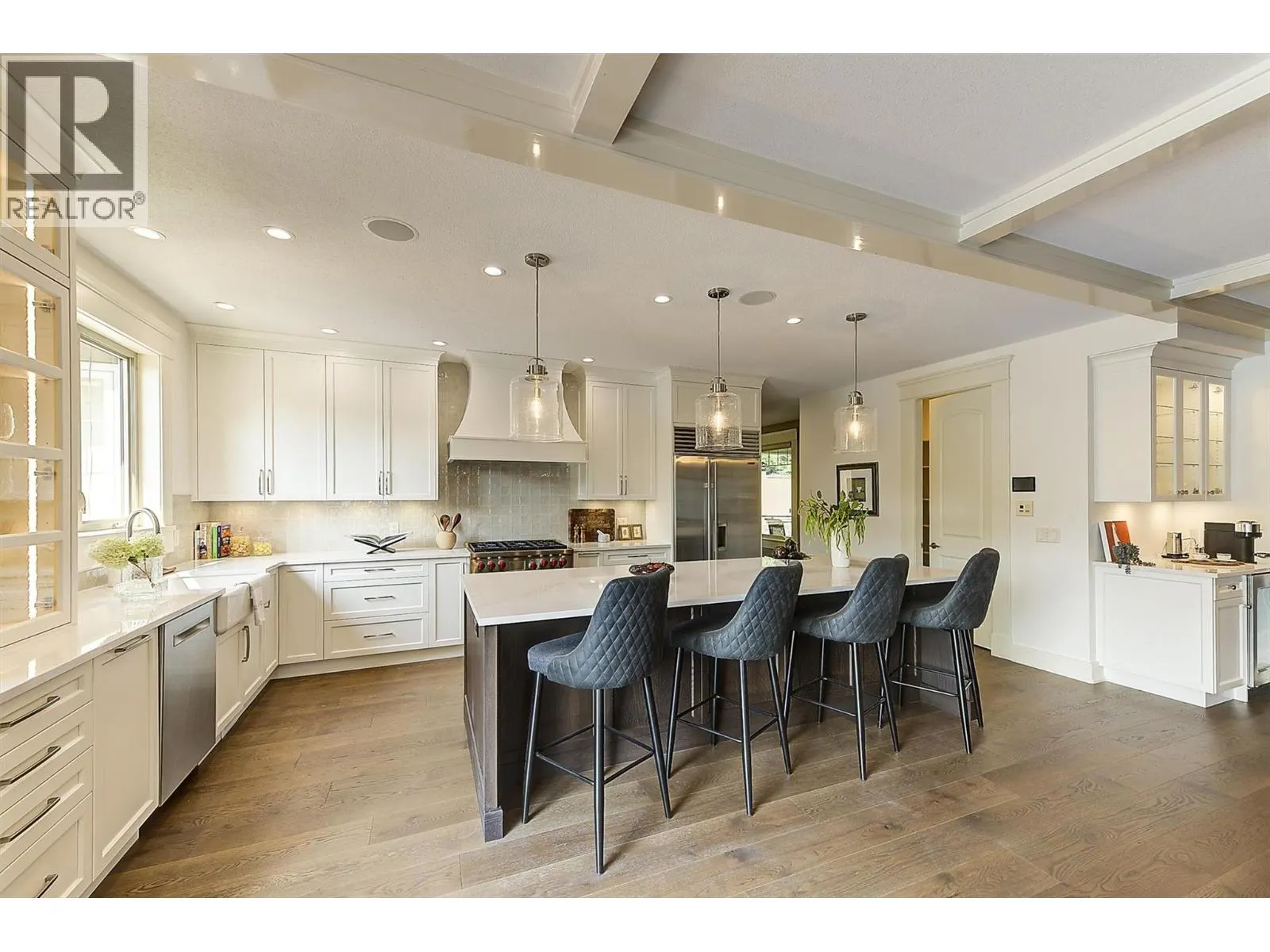 4466 Rattenbury Court