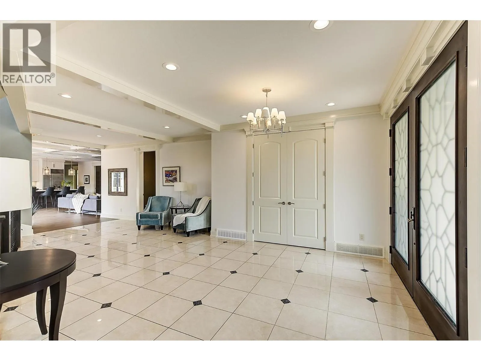 4466 Rattenbury Court