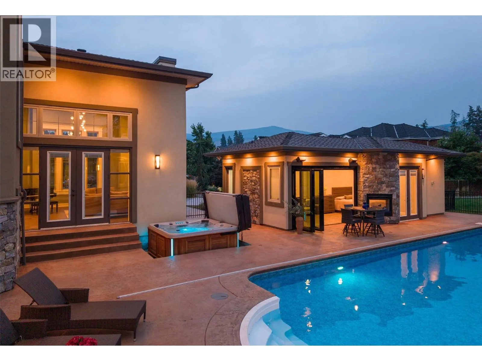 4466 Rattenbury Court