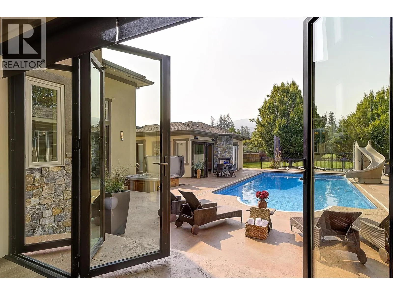 4466 Rattenbury Court