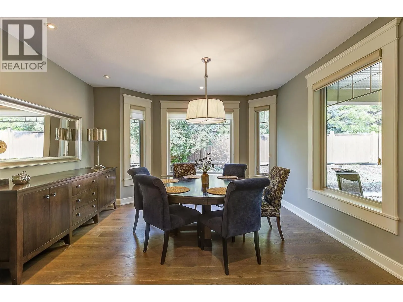 4466 Rattenbury Court